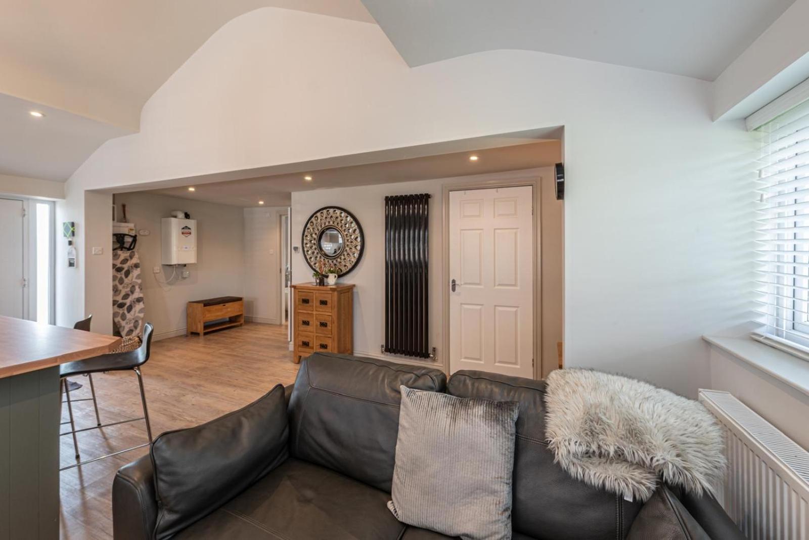 Holiday home Quiet Self Contained Near Delamere Forest *