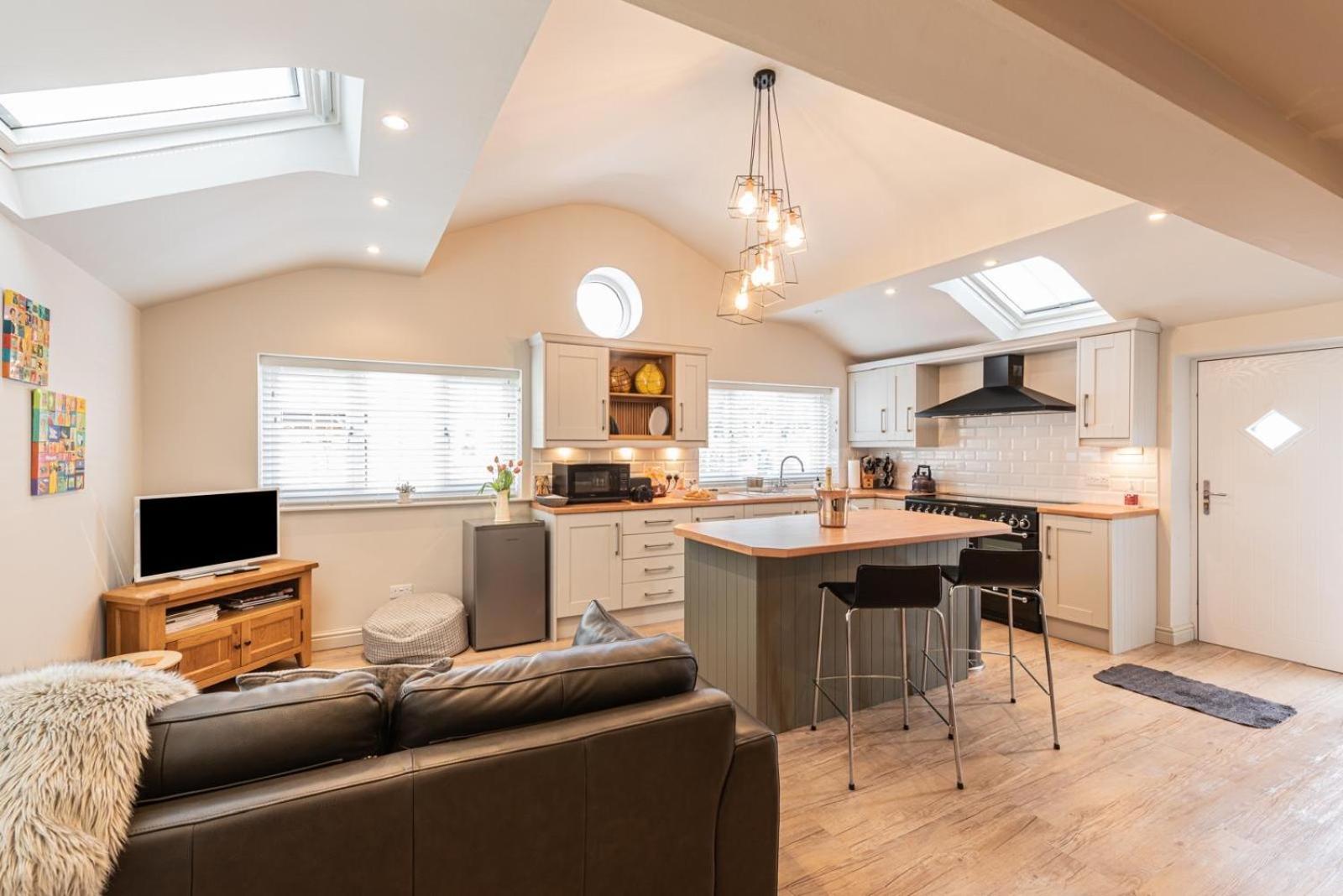 Quiet Self Contained Near Delamere Forest * Cuddington (Eddisbury)